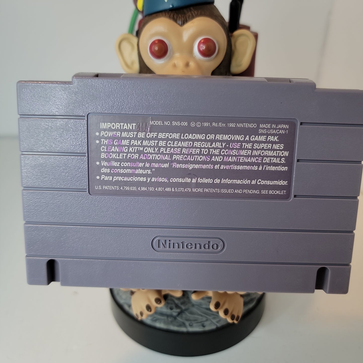 Yoshis island  (snes)